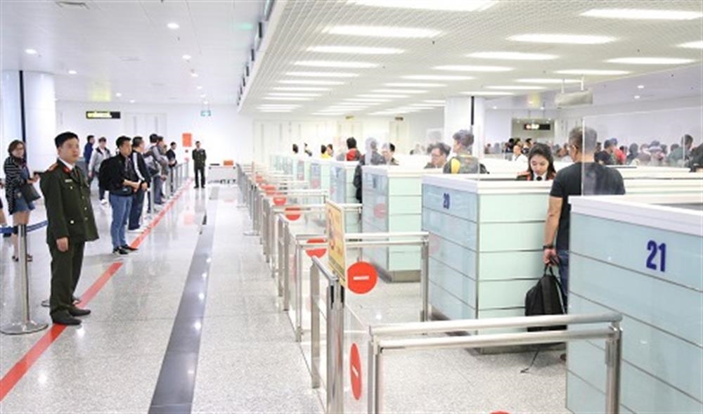 Tình hình xuất nhập cảnh tháng 08/2024